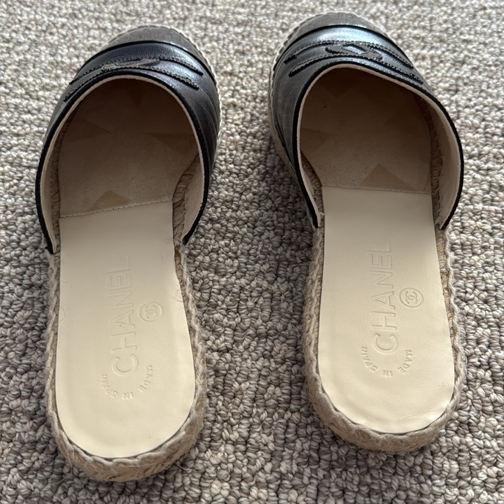 Chanel Black Espadrilles Mules Slides Lambskin Patent Leather Shoes 37 - Picture 5 of 10